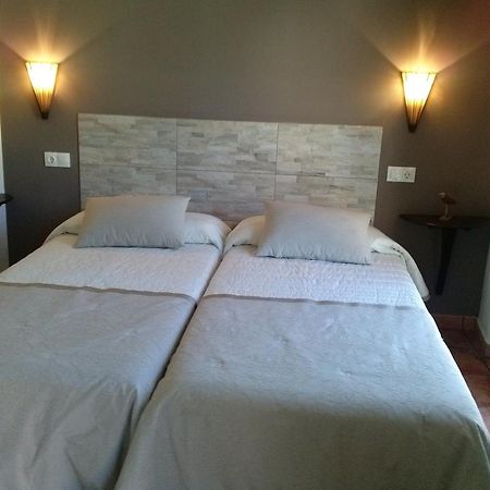 Hostal Suetxe Los Arcos Luaran gambar