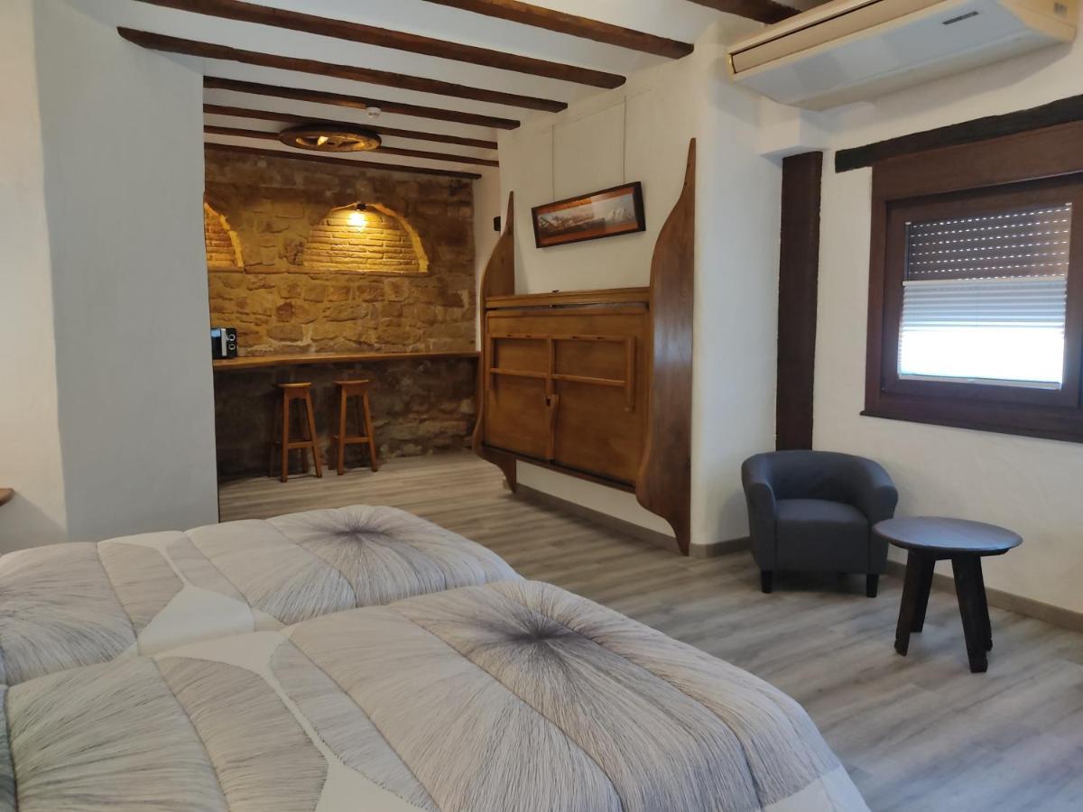 Hostal Suetxe Los Arcos Luaran gambar