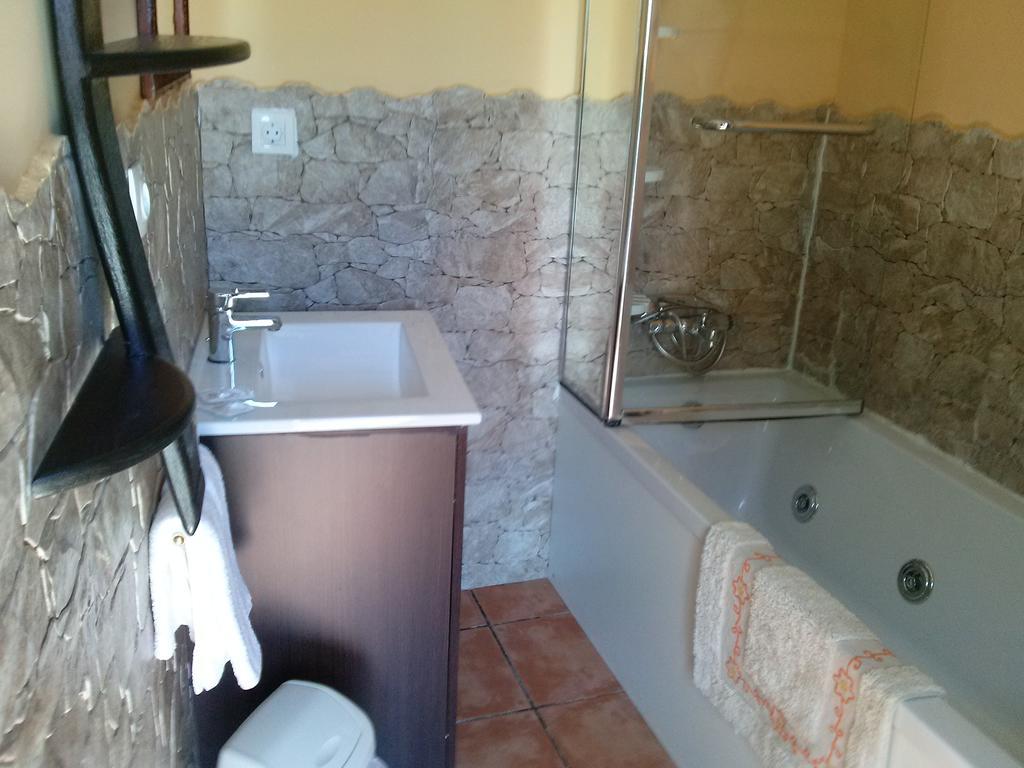 Hostal Suetxe Los Arcos Luaran gambar