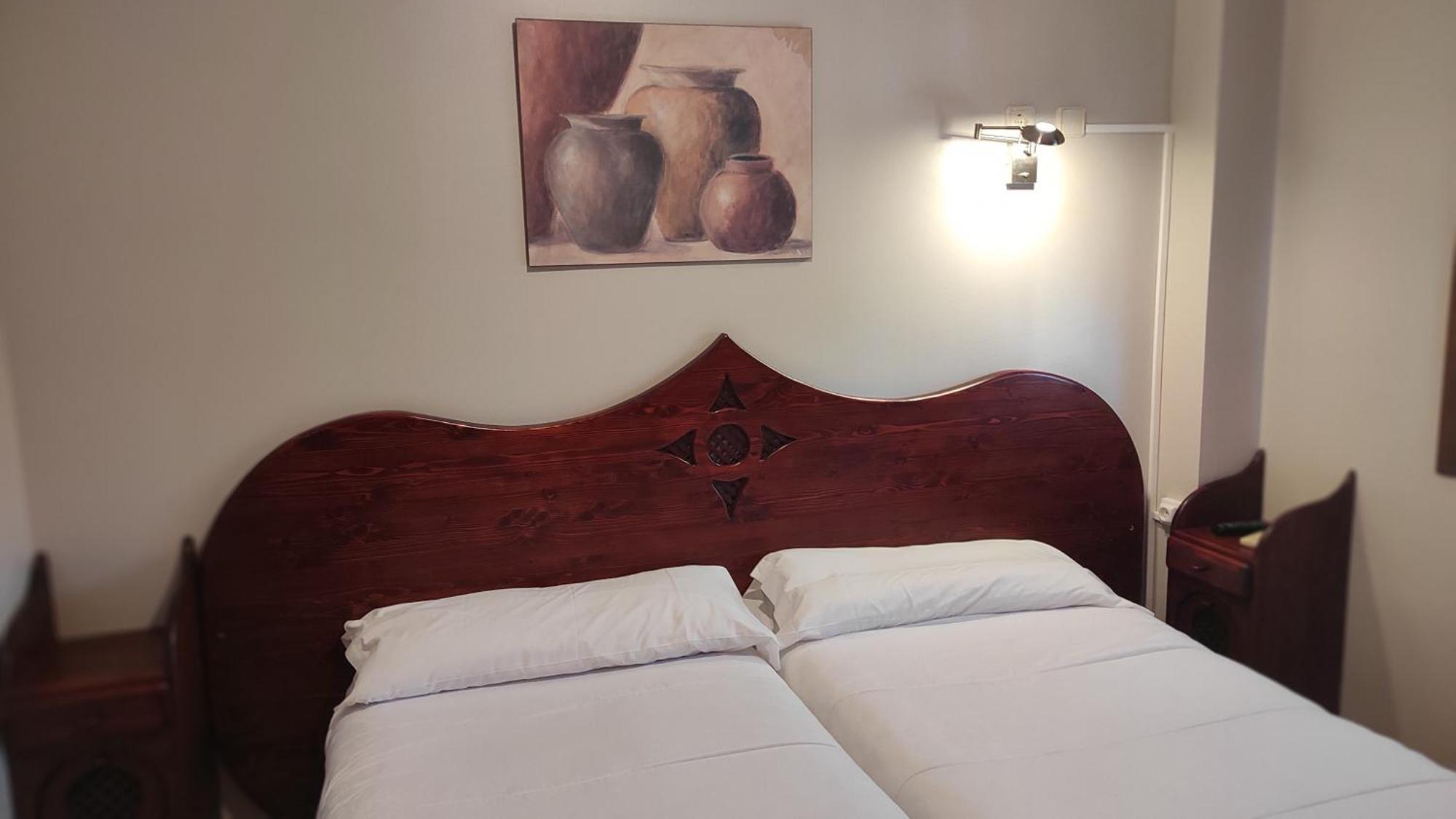 Hostal Suetxe Los Arcos Luaran gambar