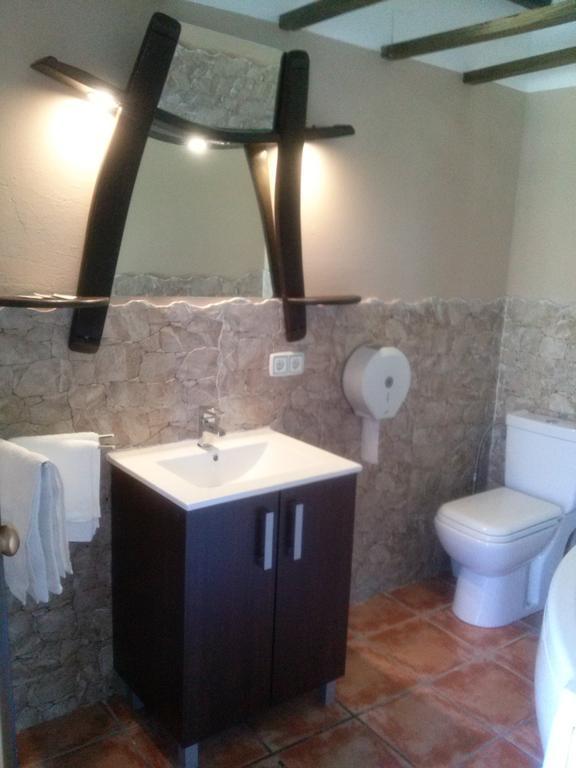 Hostal Suetxe Los Arcos Bilik gambar