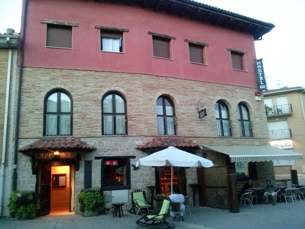 Hostal Suetxe Los Arcos Luaran gambar